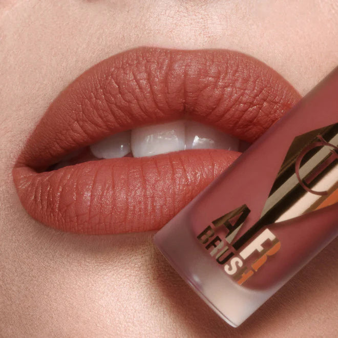 Charlotte Tilbury
Airbrush Flawless Matte Lip Blur Liquid Lipstick