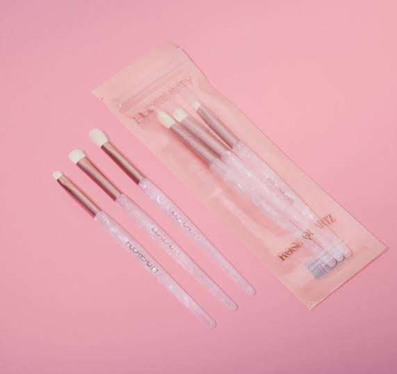 Huda Beauty Rose Quartz Eyeshadow Brush Set