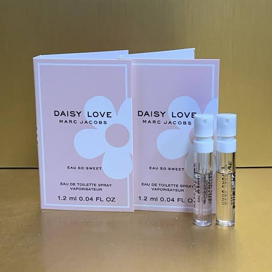 Marc Jacobs Daisy Love Eau De Toilette Spray Travel Sample 1.2 Ml