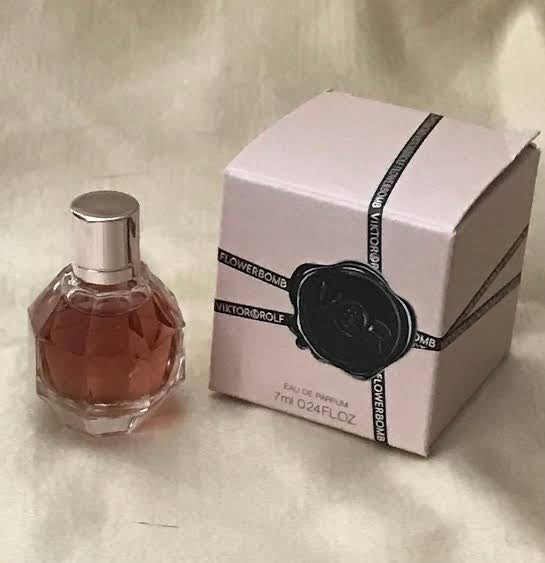 Viktor & Rolf Flowerbomb Mini Eau De Parfum 7ml