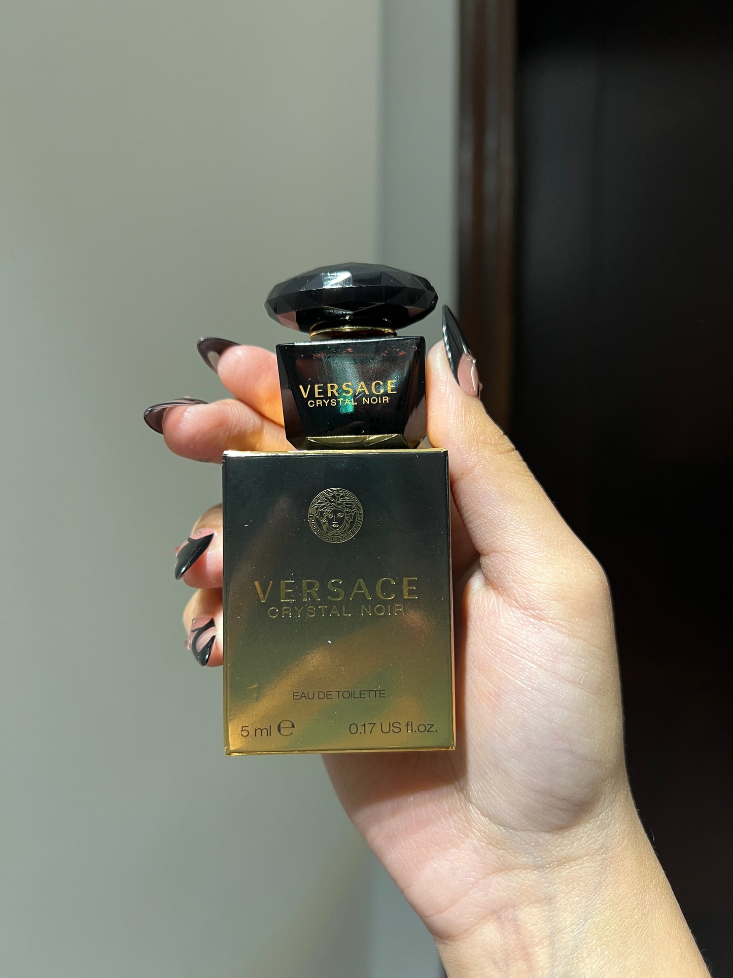 Versace Crystal Noir Edt 5Ml