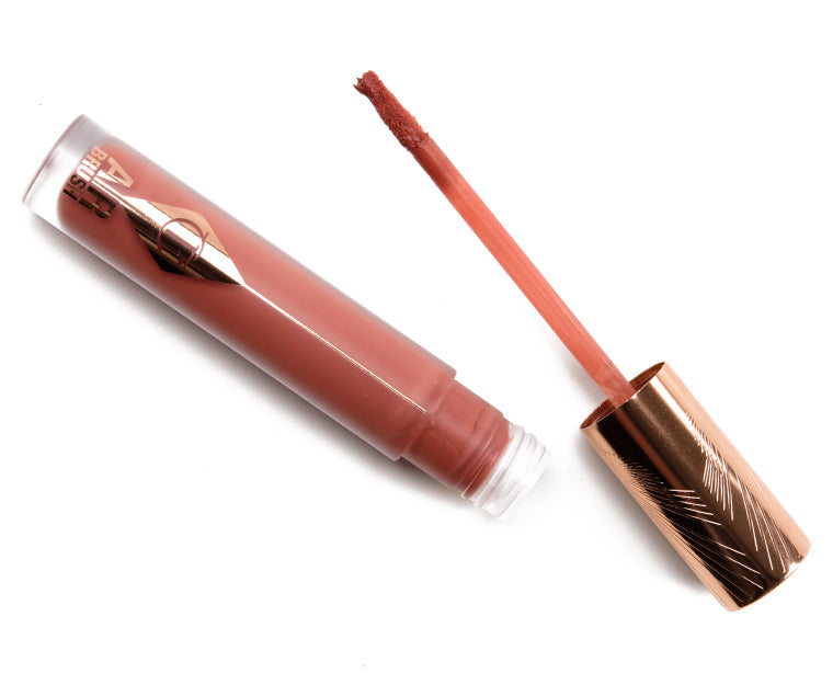 Charlotte Tilbury
Airbrush Flawless Matte Lip Blur Liquid Lipstick